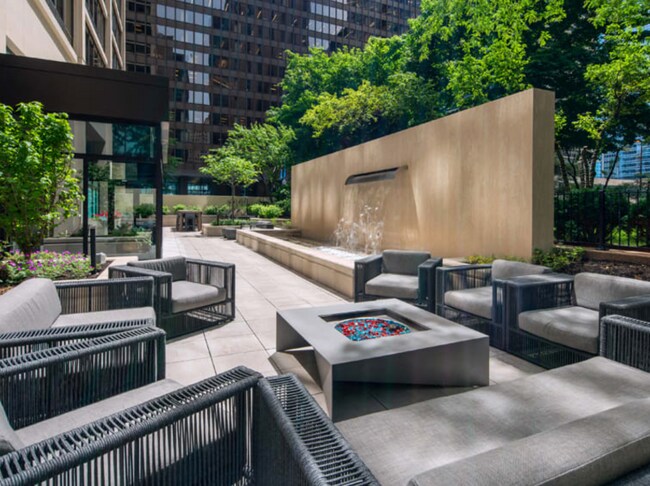 Photo - 211 E Wacker Dr