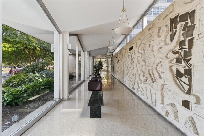 Photo - 3550 N Lake Shore Dr Unit 1712