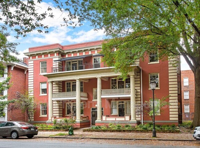 Photo - 2806 Monument Ave