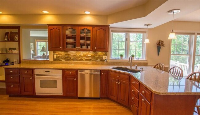 Photo - Spacious 4-Bedroom Home for Rent in Williston, VT