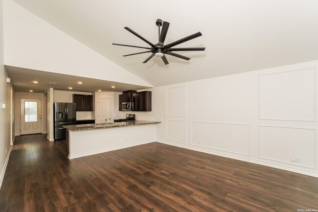 Photo - 14251 Geyserite Ave