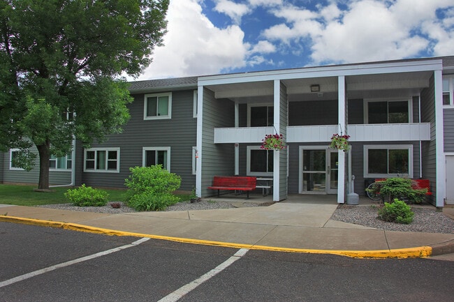 Mountain Manor Apartments