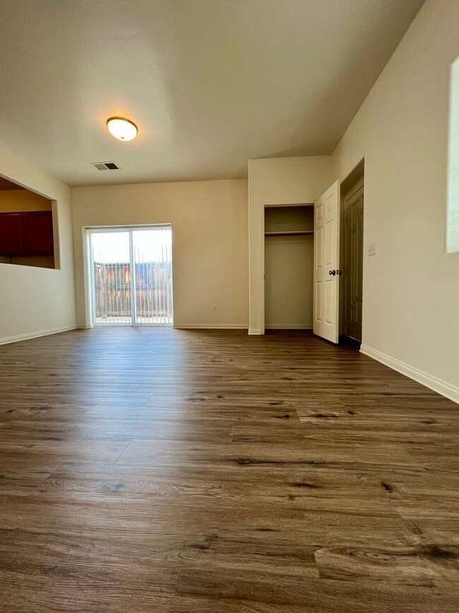 Photo - 708 Meadow Grove Ct Unit A