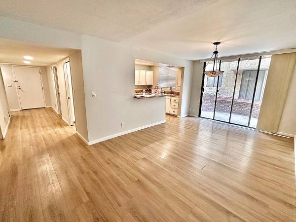 Photo - Montana Apartments