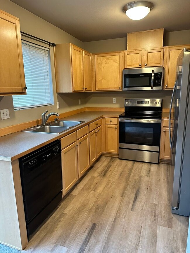 Photo - 2bd/2ba Maple Valley Home