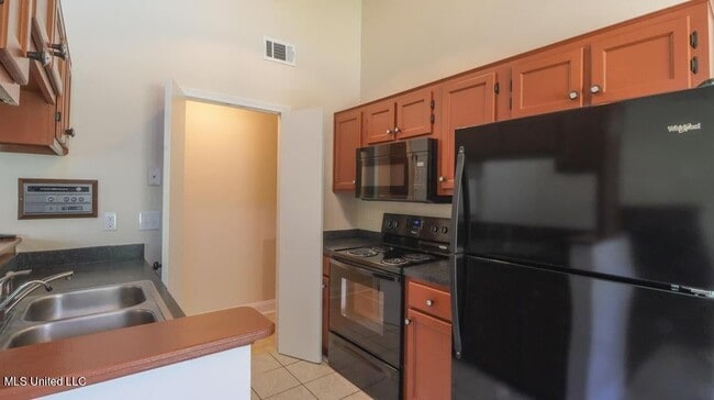 Photo - 1737 James Buchanan Dr