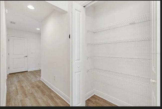 Photo - 6986 Elaine Ct