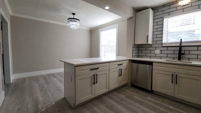 Photo - 803 Westwood Dr Unidad 1st floor