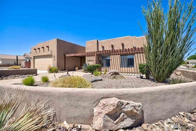 Photo - Custom pool/spa home for rent