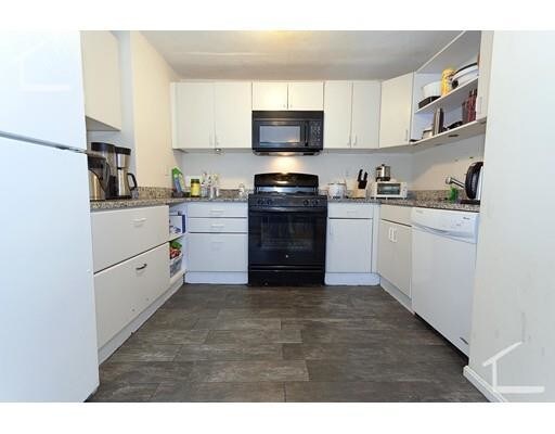 Photo - 133 Glenville Ave Unit 1