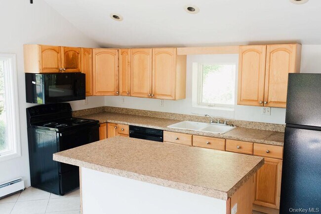 Photo - 435 Abeel St