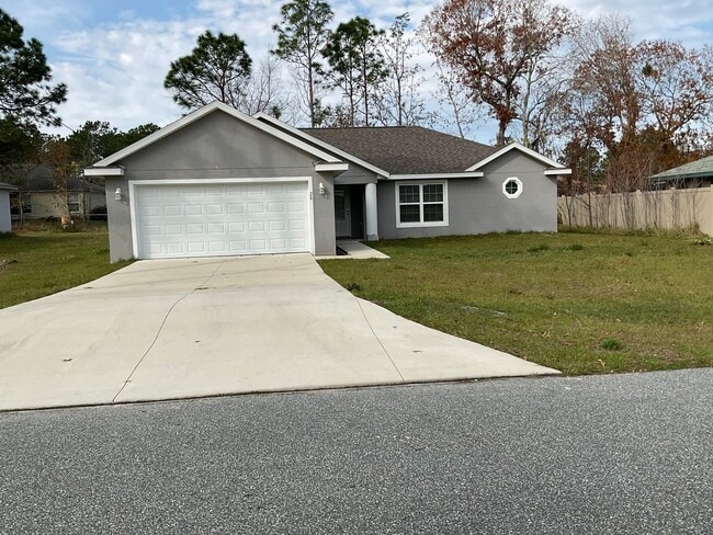 Photo - Custom Home - Desirable SE Ocala Neighborhood 3/2/2 **Won't Last**