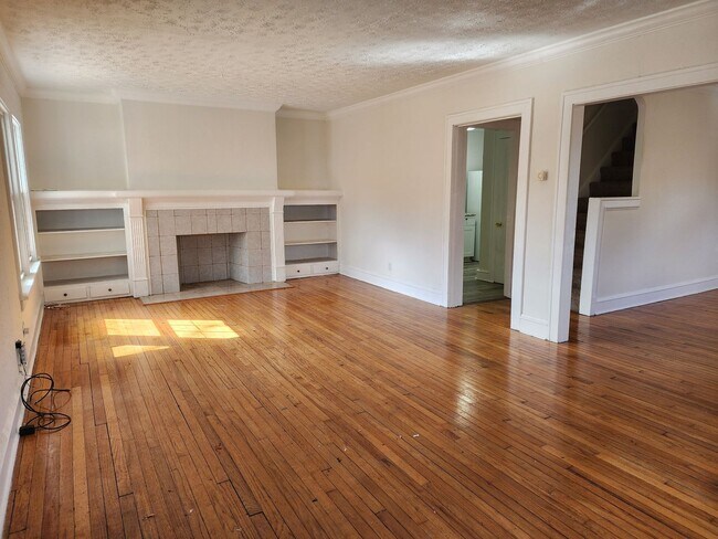 3387 Washington Blvd Unit 2060 Rossmoor