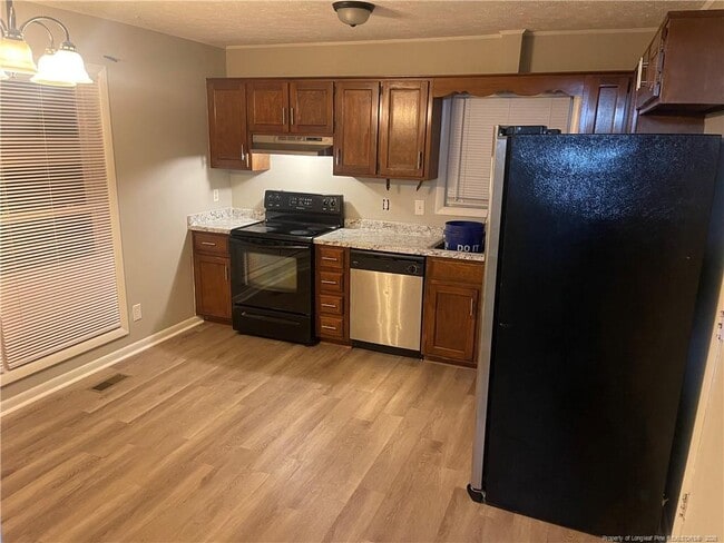 Photo - 1322 Worstead Dr