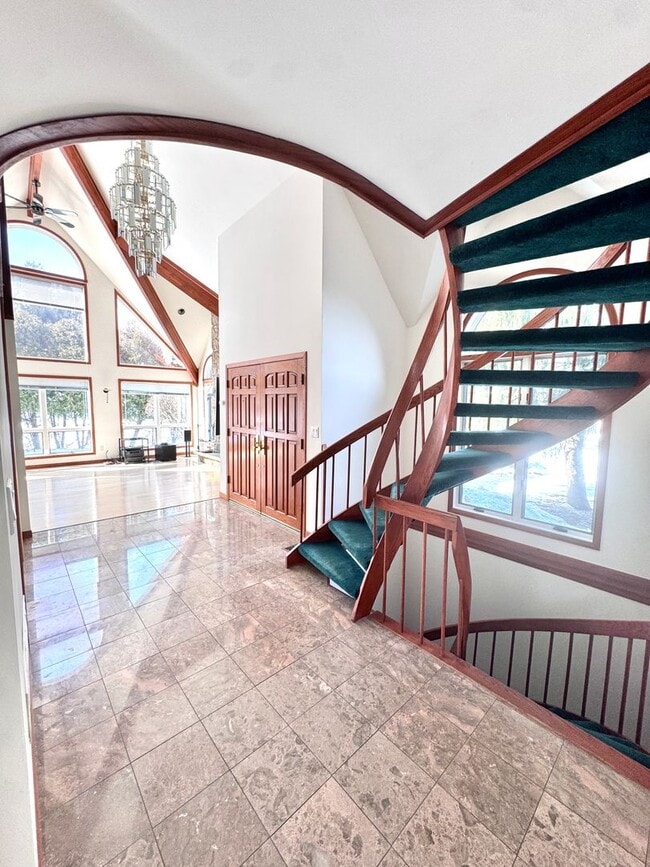 Photo - GRAND FIVE BEDROOM HOME