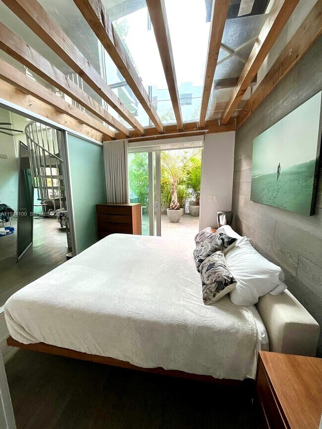 Photo - 221 Jefferson Ave Unit 4