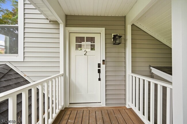 Photo - 40 Jardine Rd Unit 2