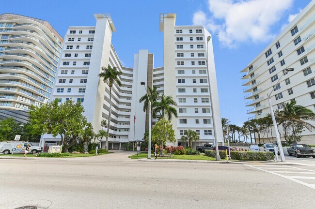 Photo - 710 N Ocean Blvd Unit 710