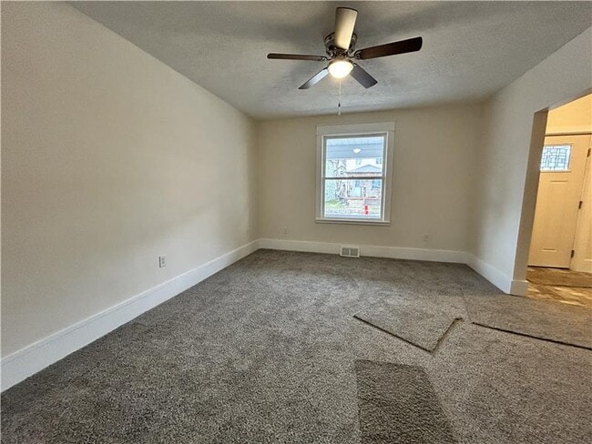 Photo - 316 Henry Ave