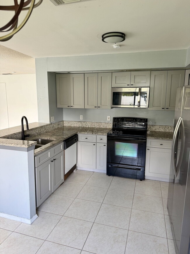 Photo - 1501 Chevington Ct