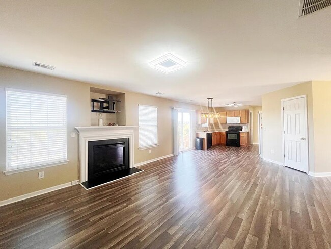 Photo - 3 Evonvale Ct