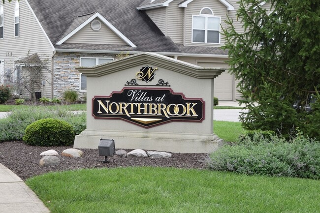 Photo - 10038 Oak Trail Rd Townhome