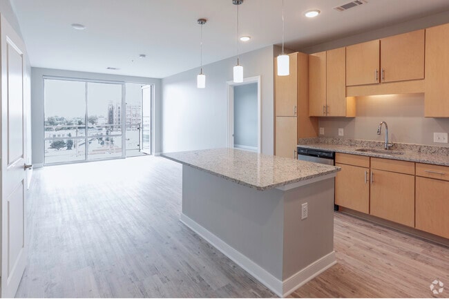 2BR, 2BA - 1,169 SF - The Boulevard