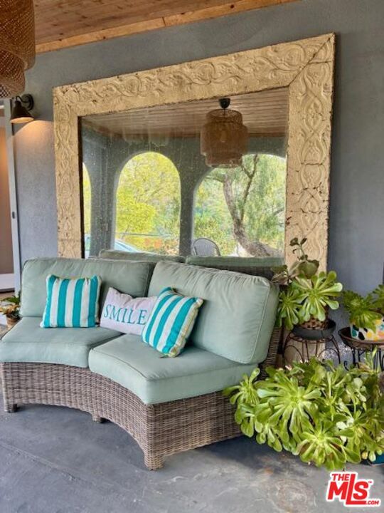 Photo - 2900 Searidge St