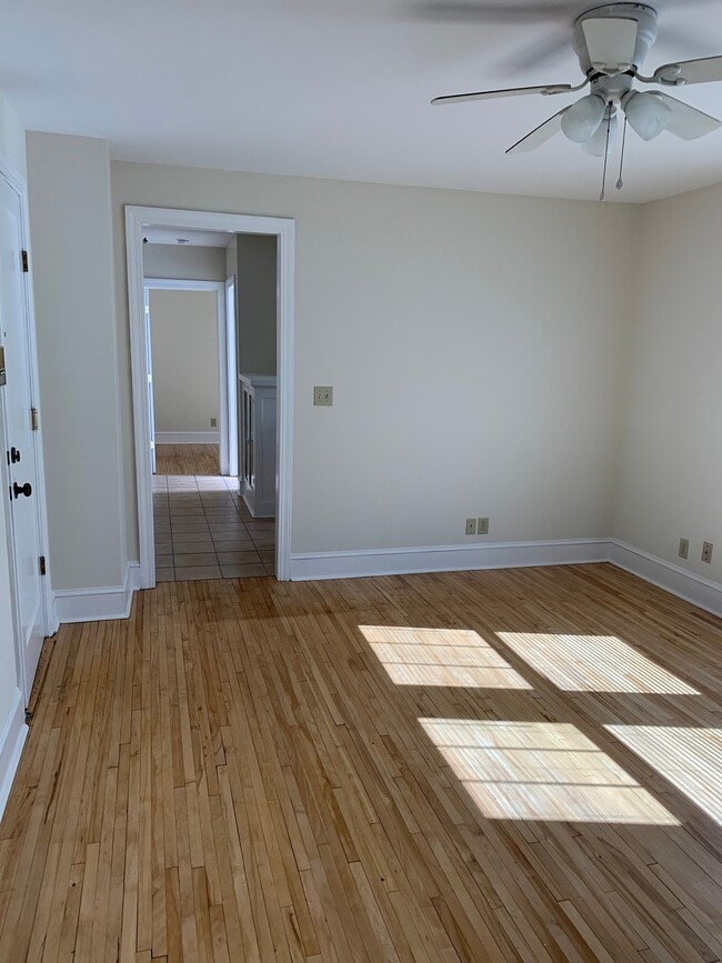 Photo - 1720 Ashland Ave Unit 12