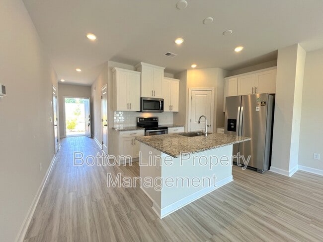 Photo - 1816 Braemar Vlg Dr