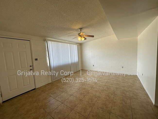 320 W Whitestone Pl Unit 324