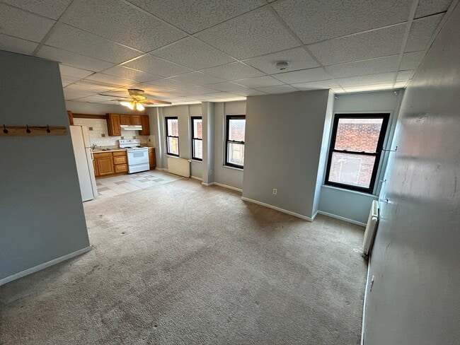 Elste 547 (Studio) - Elste & D&T Buildings