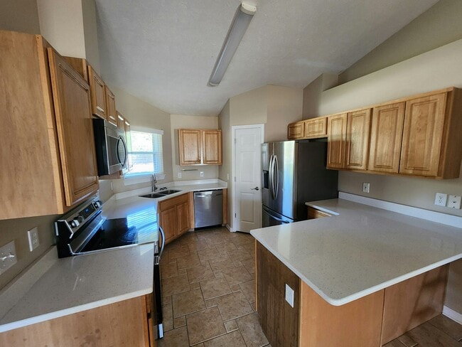 Building Photo - 6719 Water St