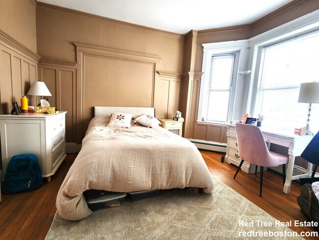 Photo - 185 Harvard Ave