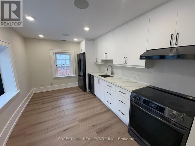 Photo - 13 Thomas St