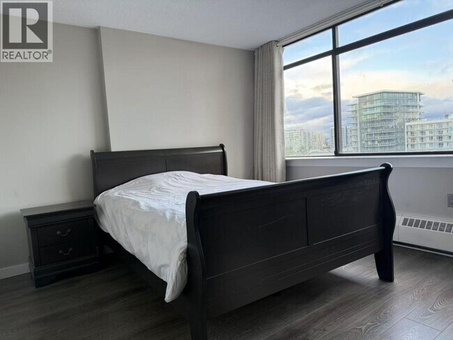 Photo - 6611 Minoru Blvd Unit 10th Floor