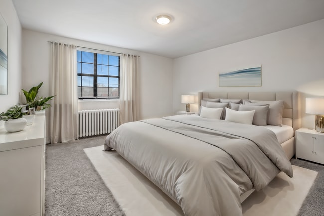 Photo - Foundry by the Park