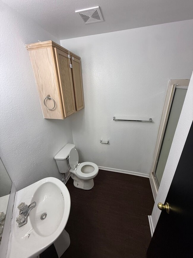 Photo - JAMES2812-14 Unidad 2814