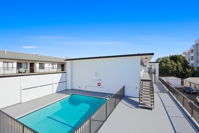 Photo - 14112 Yukon Ave Unidad #2