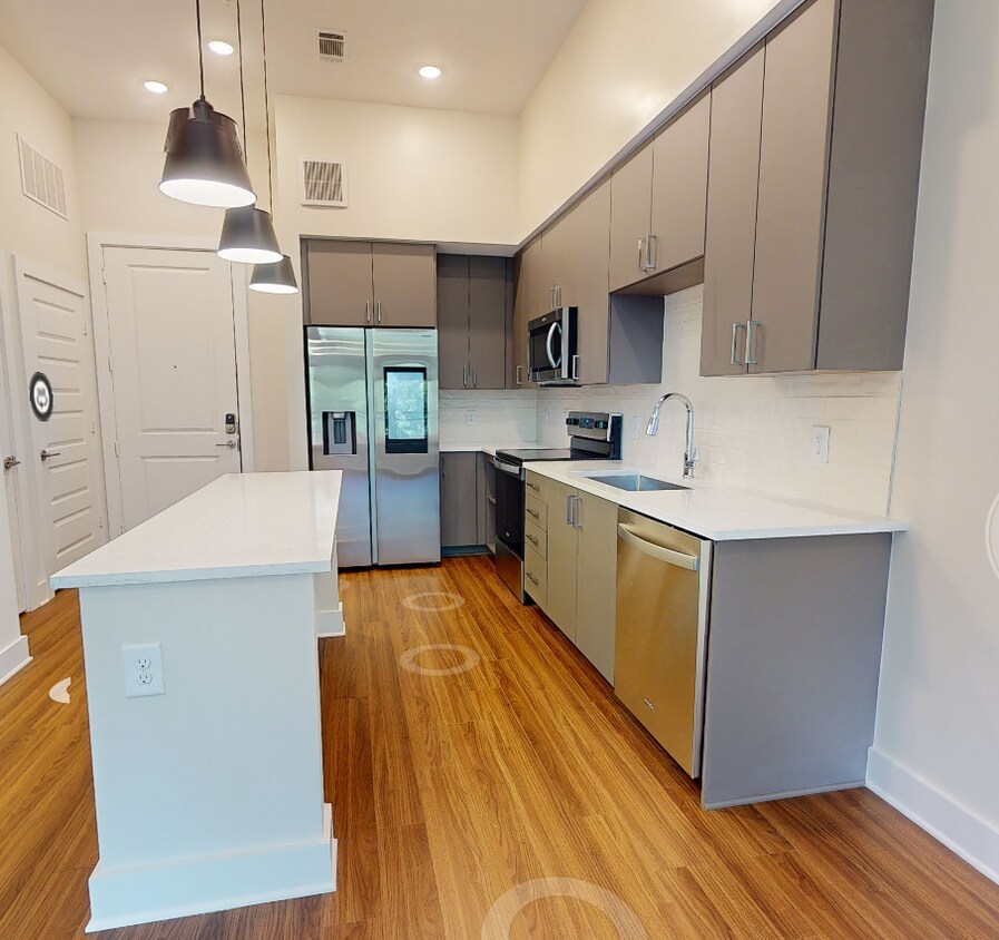 Photo - AMLI Brookhaven Apartments
