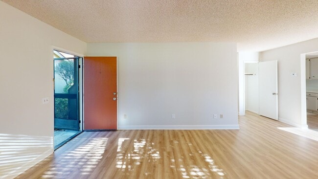 Photo - 2 Bedroom, 2 Bathroom home on King Court.