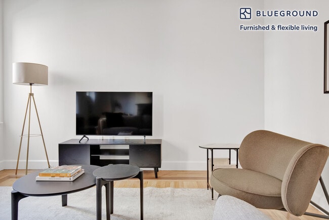 Photo - 244 East 86th St Unidad FL5-ID716