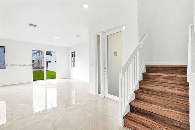 Photo - 22511 SW 125th Ave