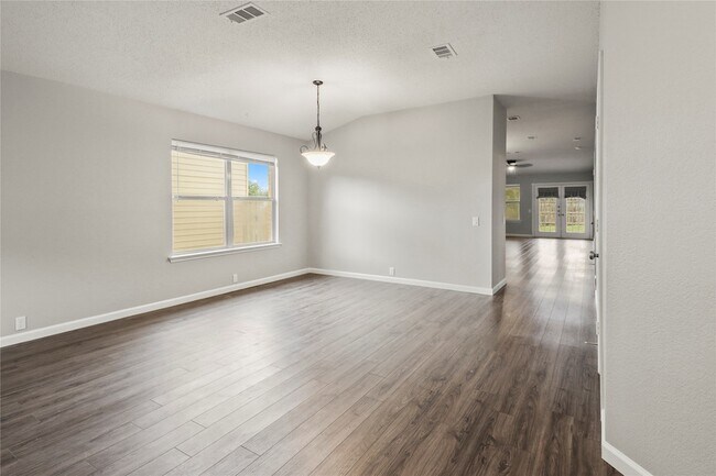 Photo - 6718 Ambercrest Dr