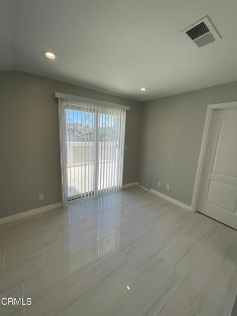 Photo - 2795 Bayshore Ave