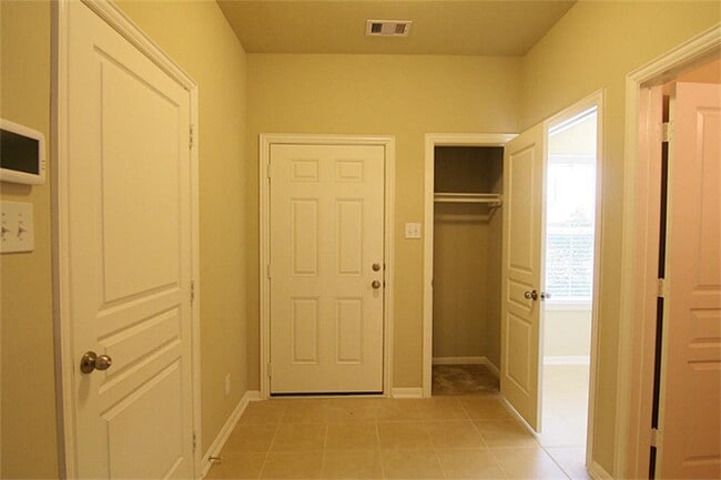 Photo - 18206 Canary Bluff Ln