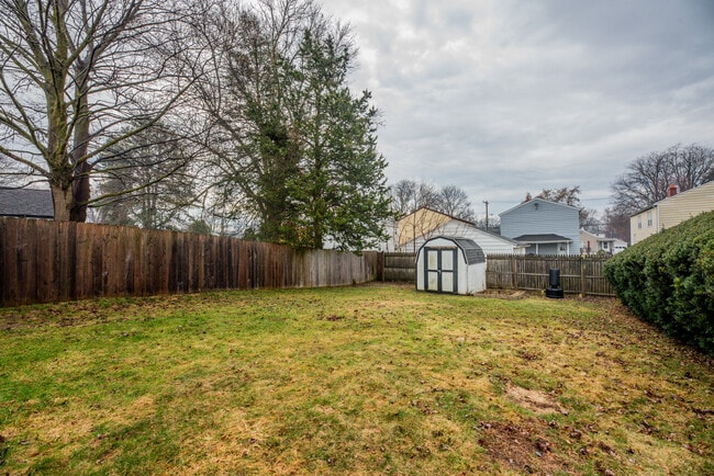 Photo - 416 W Spruce St