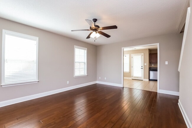 Photo - 1367 Arbor Lake Dr S