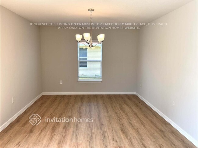 Photo - 542 Fort Pierce St SW