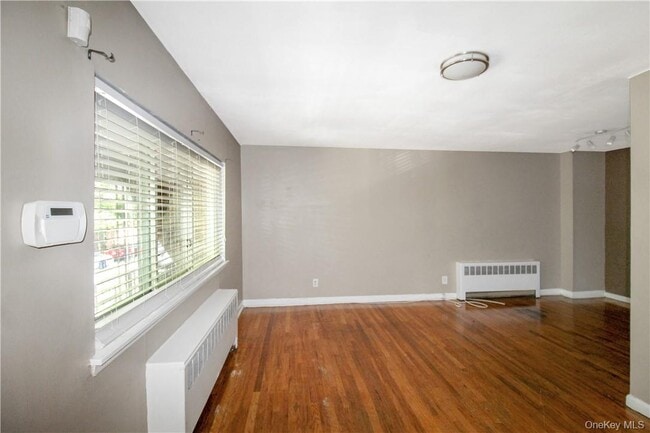 Photo - 304 Woodworth Ave Unit 2